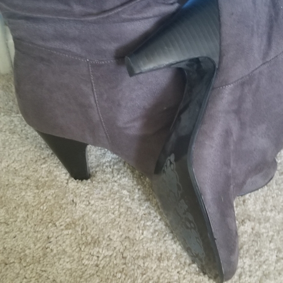 High boot with bow tieon the side - Picture 2 of 6